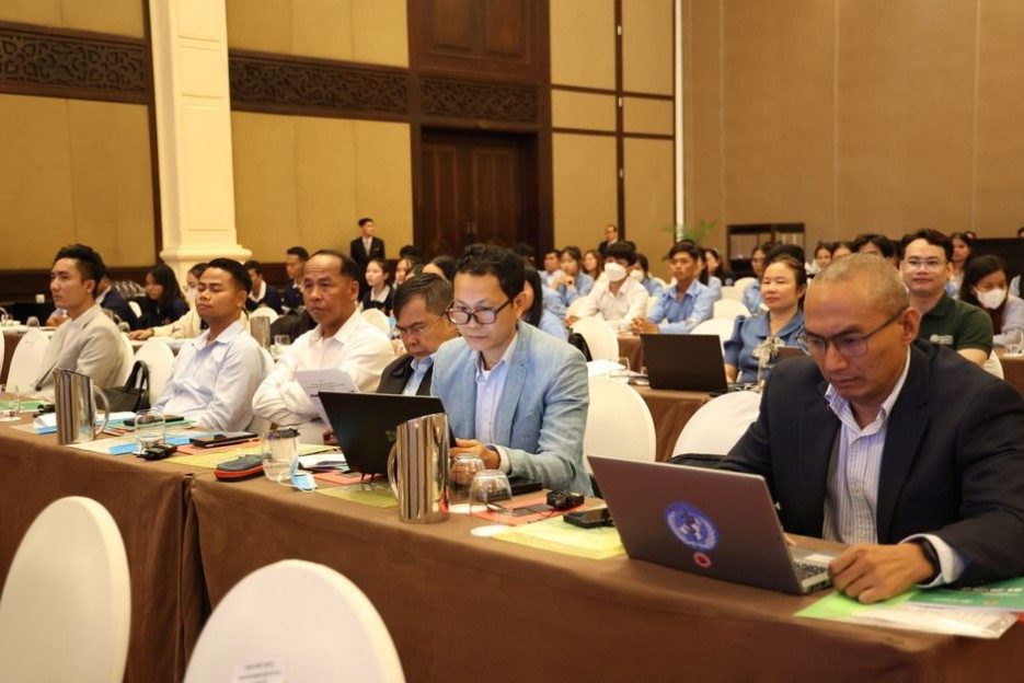 UK trade envoy arrives in Cambodia to boost trade ties